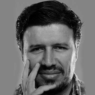 جواد یقموری