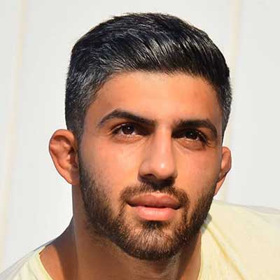 سیاوش مقامی شاد