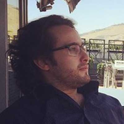 امید روشن بین