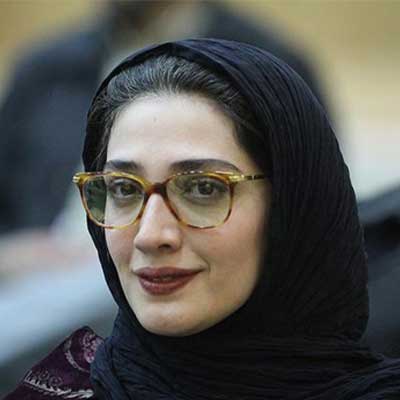 مینا ساداتی