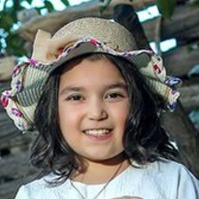 آیلار عباسی