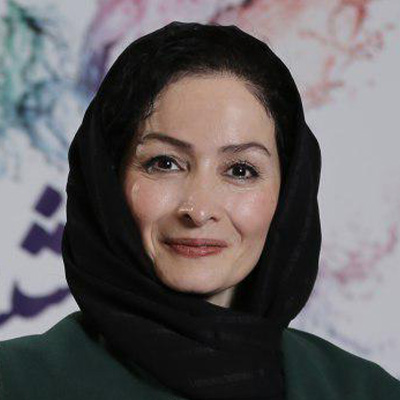 روشنک سه قلعه گی