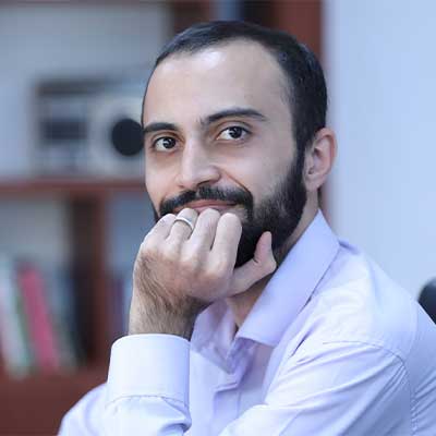 علیرضا حسنی